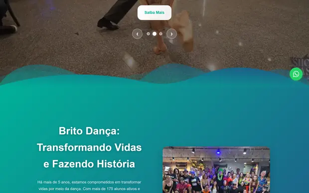 Site da Brito Dança de Salão: seção de apresentação da escola, em verde-água, com foto da turma.